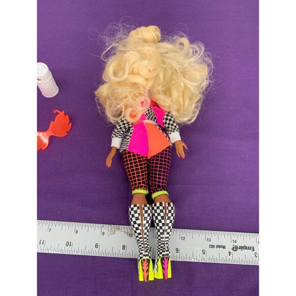 Lol Surprise OMG Lights Speedster 9 Inch Fashion Doll with Some Accessories - Picture 5 of 8